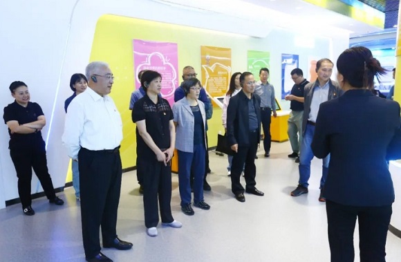 北京市直机关纪检监察工委与市科委、中关村管委会主题党日活动在新宝GG工厂进行